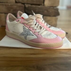 Golden Goose Ballstar Size 40